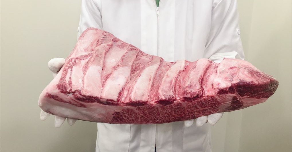 お肉のプロたちが大絶賛！肩バラの「ブリスケ」「三角バラ」 - ブランド和牛通販ショップの和桜通商